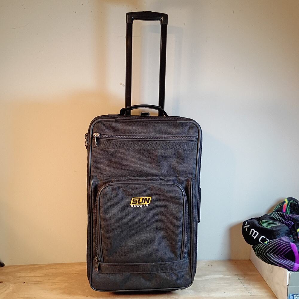 Vintage SUN Sports Black Softside Rolling Suitcase Luggage 2-Wheel Travel Bag